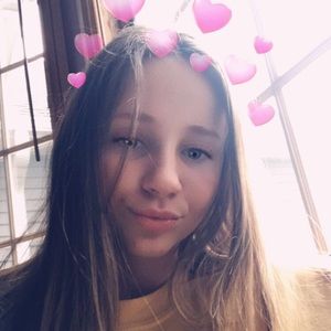 Meet your Posher, Addie